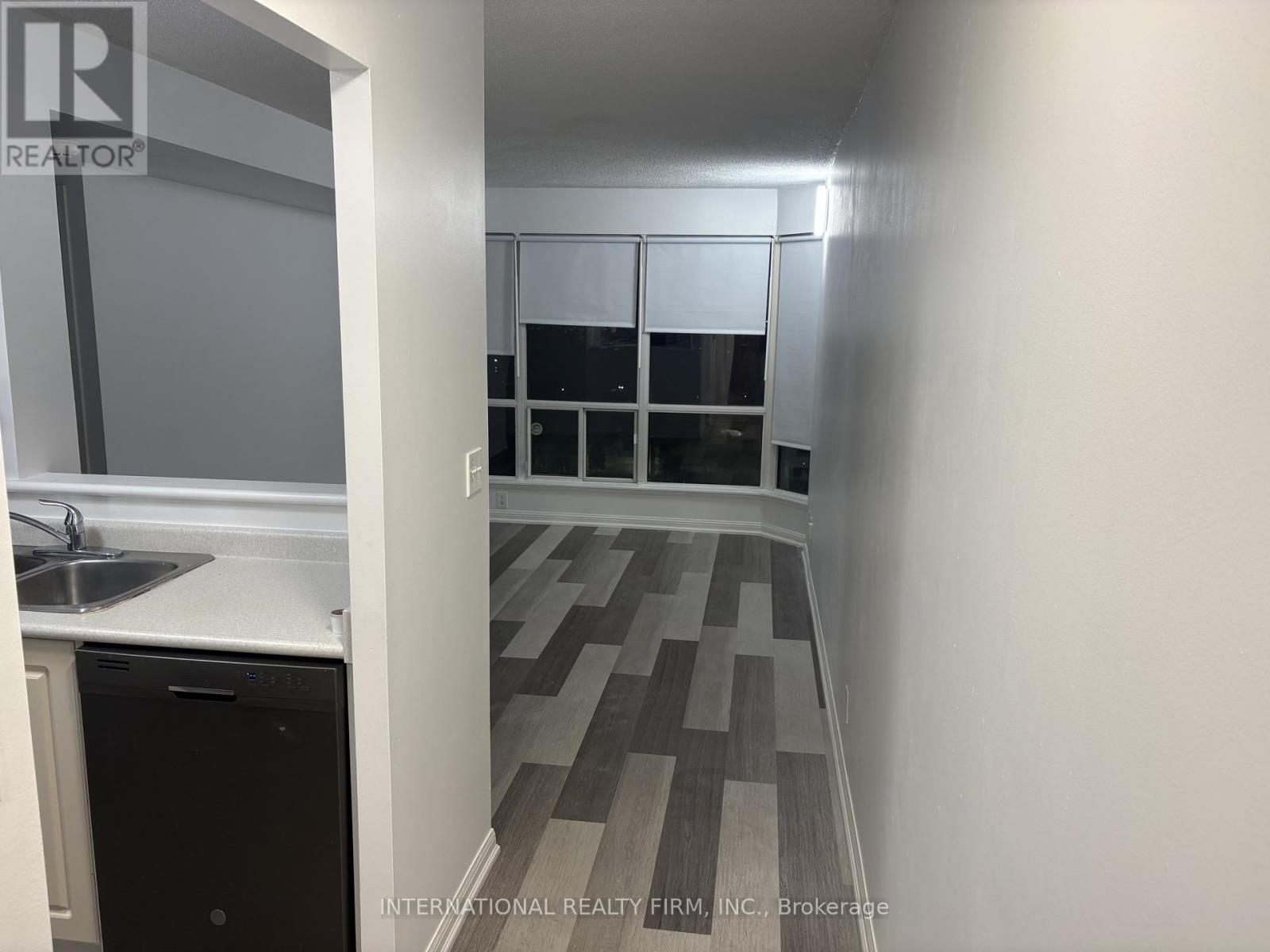 1912 - 8 Lee Centre Drive, Toronto, Ontario  M1H 3H8 - Photo 10 - E12685194