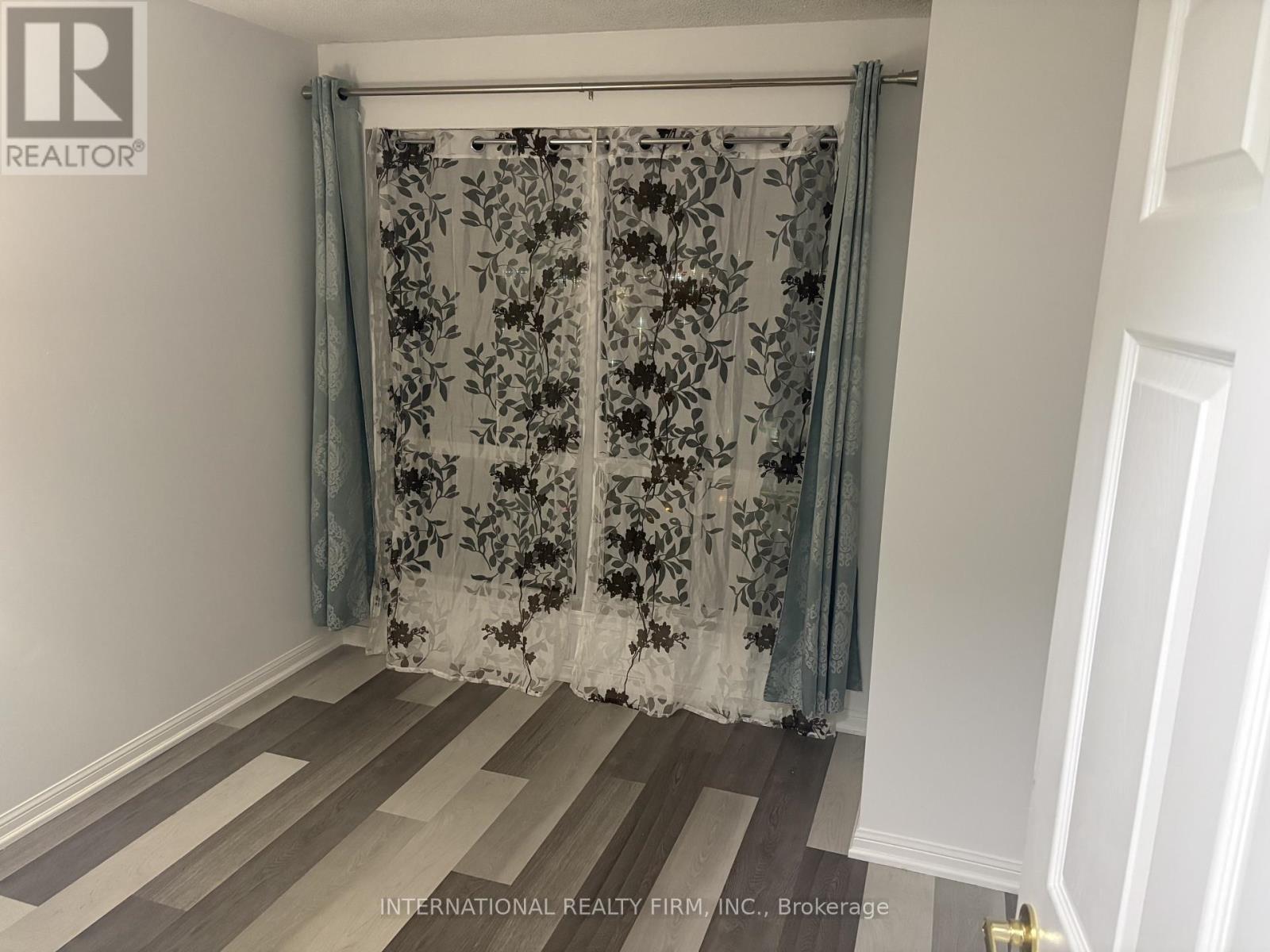 1912 - 8 Lee Centre Drive, Toronto, Ontario  M1H 3H8 - Photo 8 - E12685194