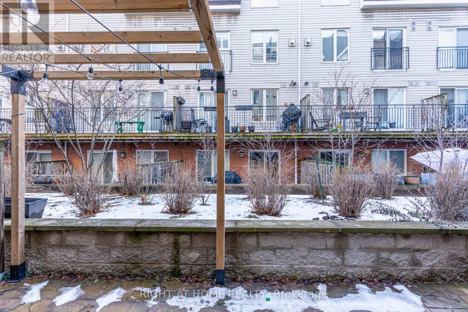 918 - 16 Laidlaw Street, Toronto, Ontario  M6K 1X2 - Photo 32 - W12686314