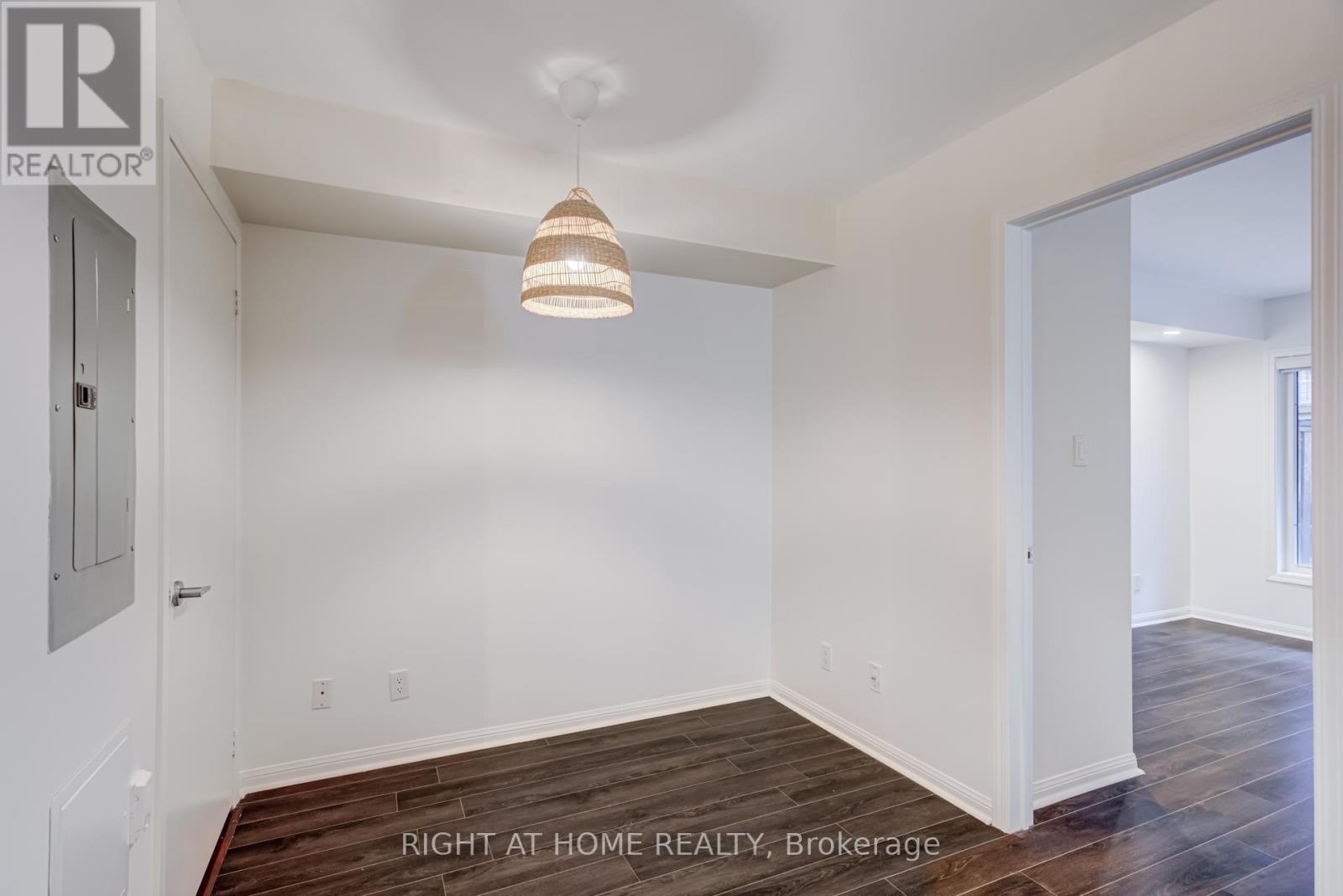 918 - 16 Laidlaw Street, Toronto, Ontario  M6K 1X2 - Photo 23 - W12686314