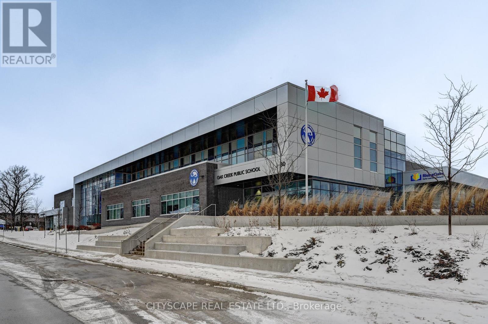 21 Woodedge Circle, Kitchener, Ontario  N2R 0P8 - Photo 44 - X12681114