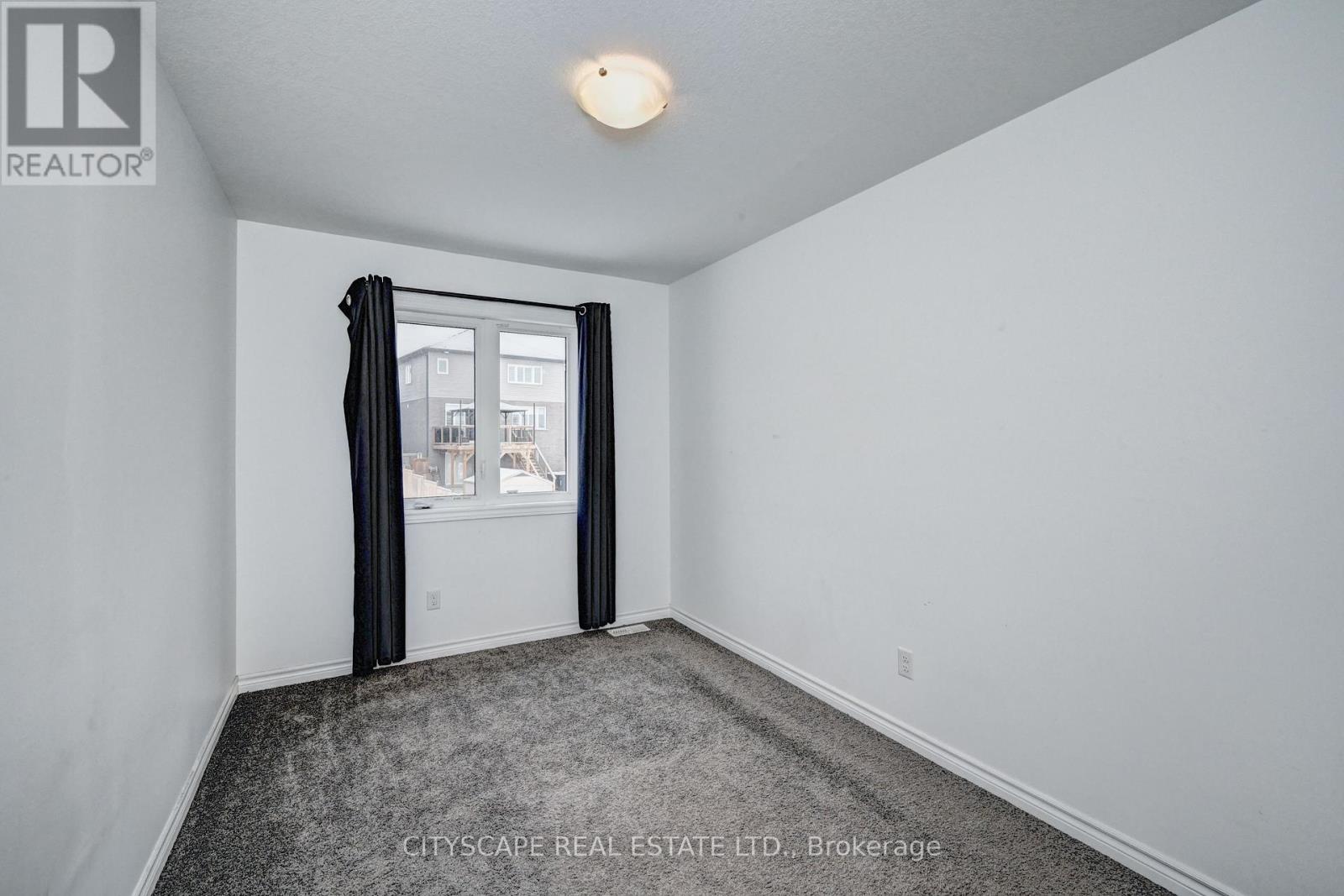 21 Woodedge Circle, Kitchener, Ontario  N2R 0P8 - Photo 31 - X12681114