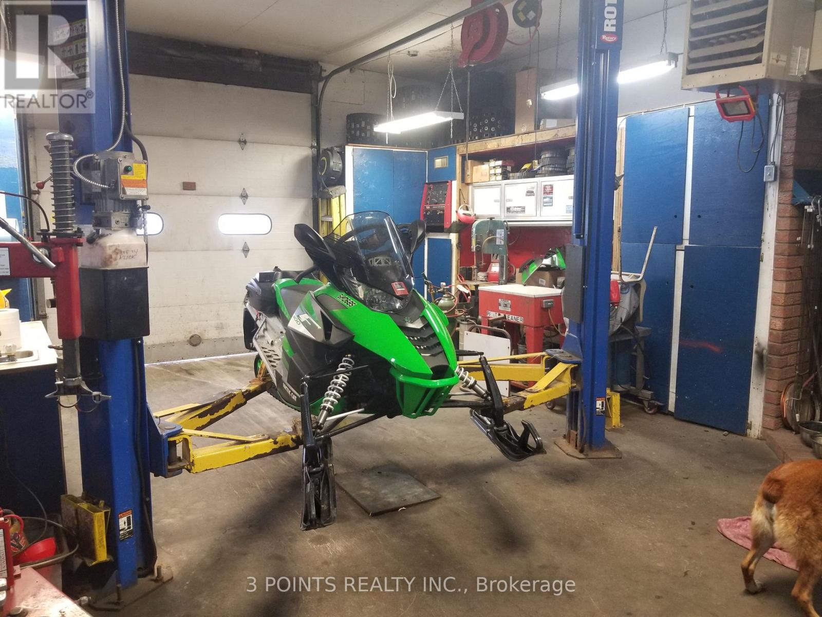 35 Main Street E, Bluewater, Ontario N0M 2T0 - Photo 3 - X12689654