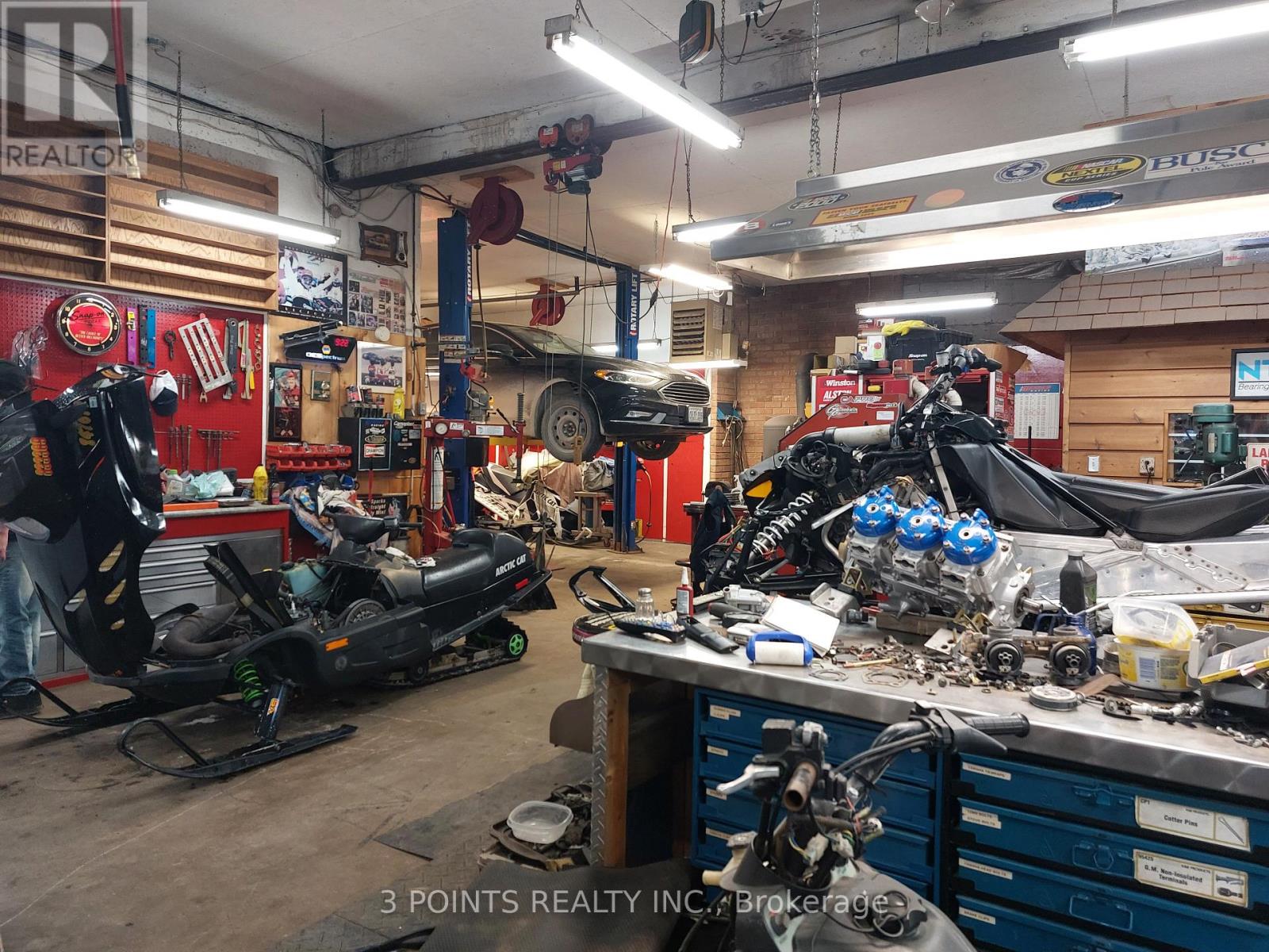 35 Main Street E, Bluewater, Ontario N0M 2T0 - Photo 5 - X12689654