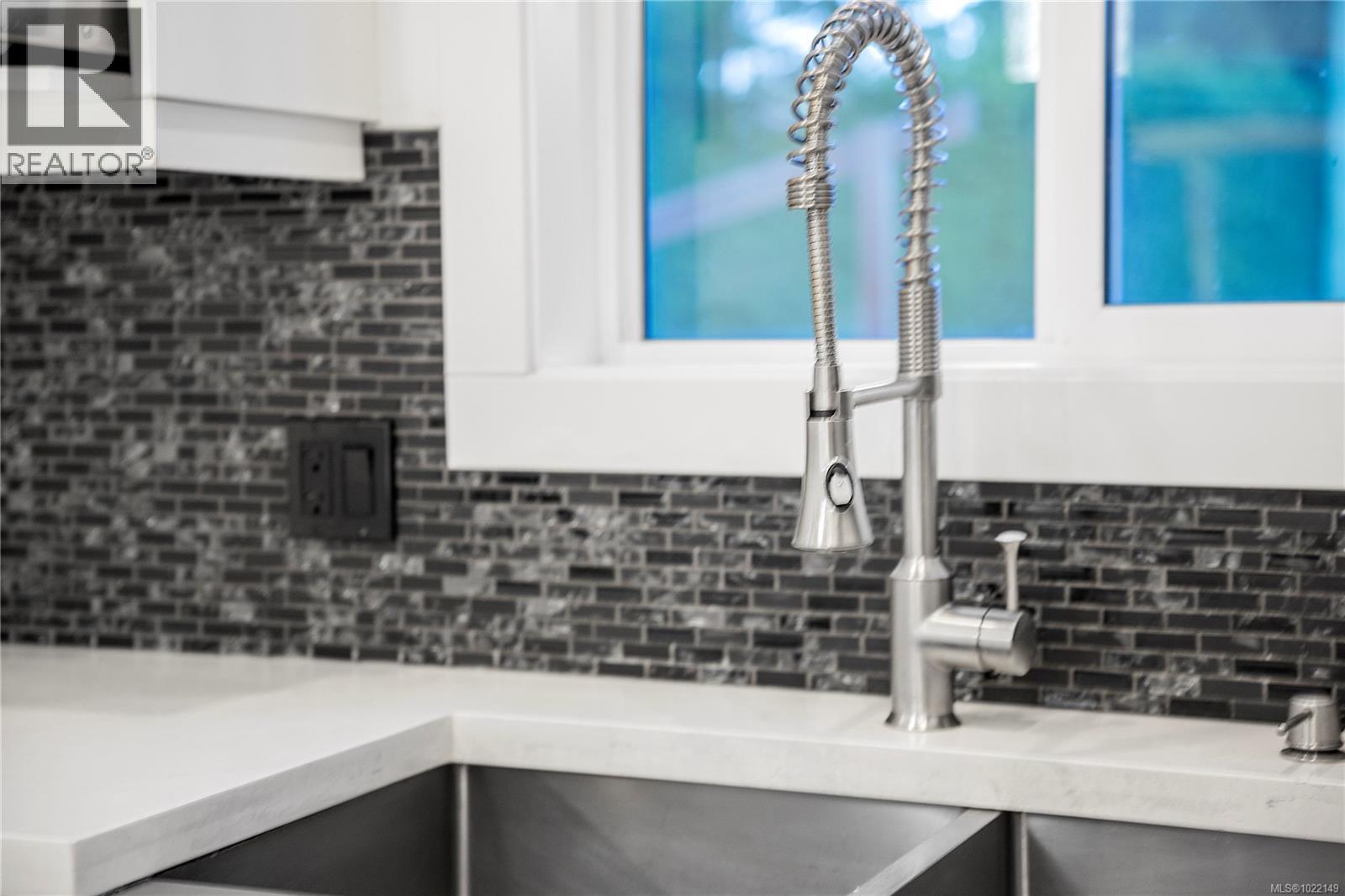 502 Doreen Pl, Nanaimo, British Columbia  V9T 4S1 - Photo 6 - 1022149