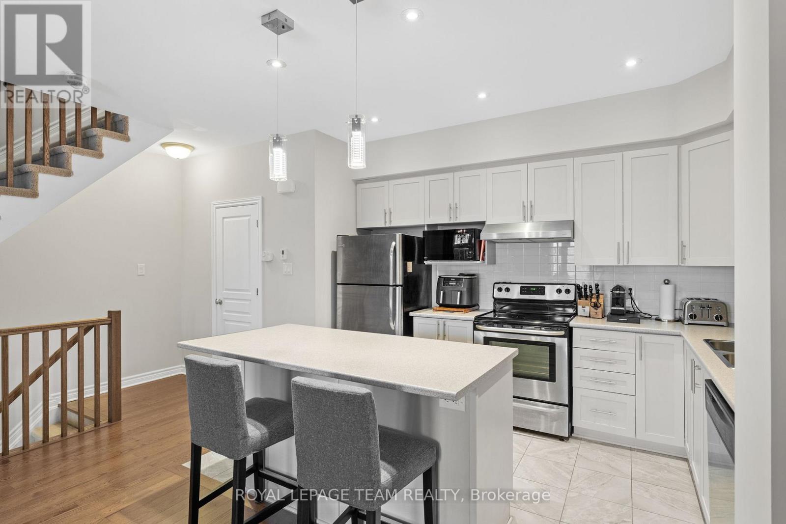 110 Stockholm Private, Ottawa, Ontario  K4M 0G9 - Photo 12 - X12689646
