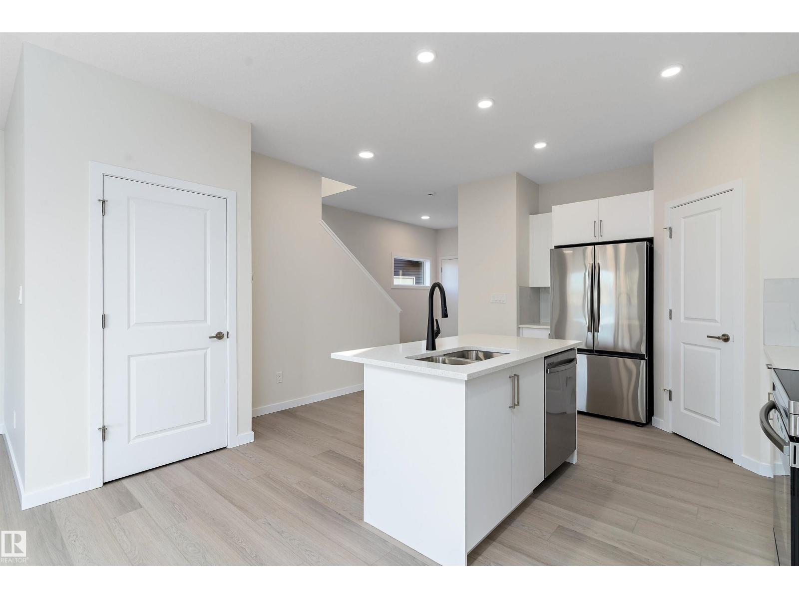 823 Rowan Cl Sw, Edmonton, Alberta  T6X 1A2 - Photo 15 - E4466699