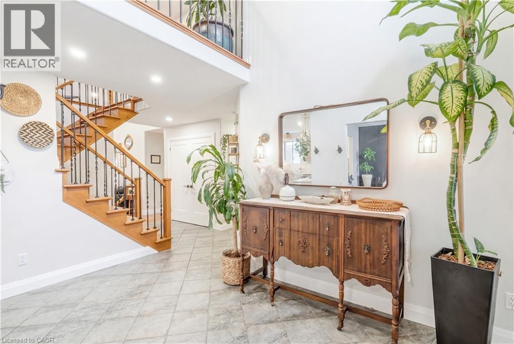 17 Krieghoff Drive, Hamilton, Ontario  L9B 2L4 - Photo 7 - 40797866