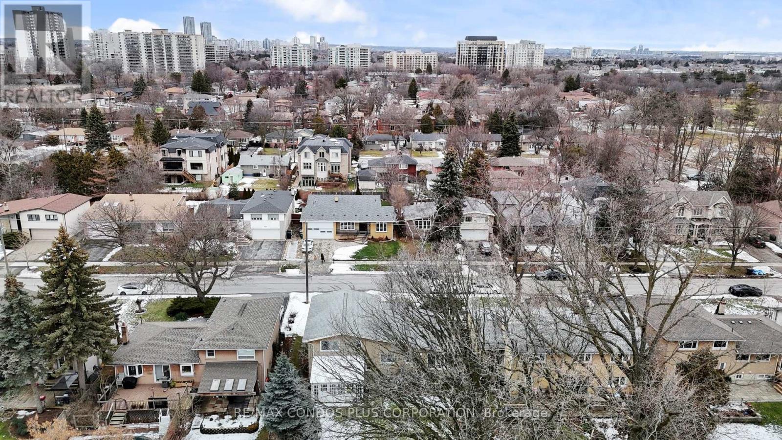 333 Pleasant Avenue, Toronto, Ontario  M2R 2R3 - Photo 42 - C12689668