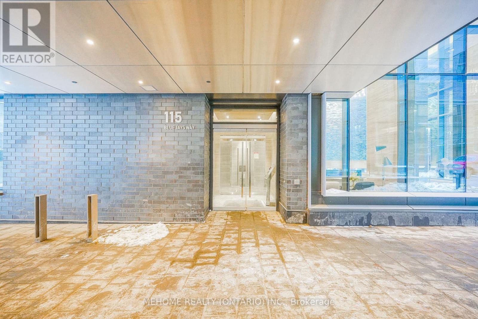 4215 - 115 Blue Jays Way, Toronto, Ontario  M5V 0N4 - Photo 2 - C12689672