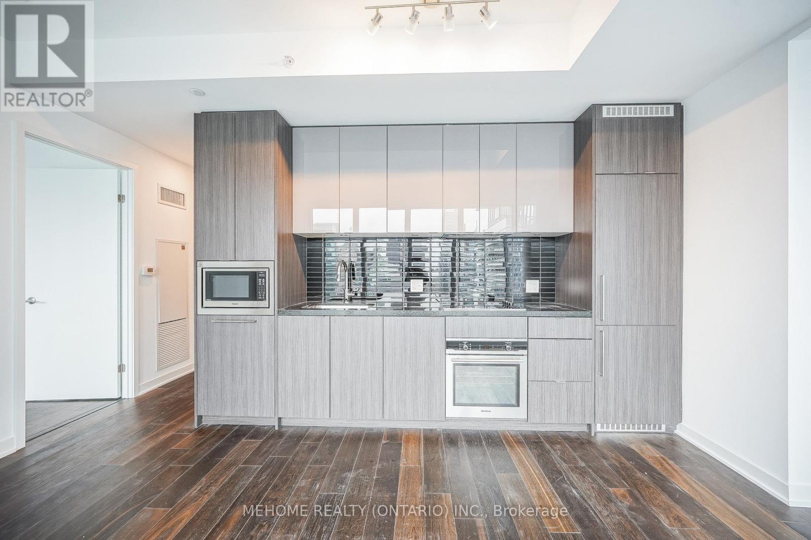 4215 - 115 Blue Jays Way, Toronto, Ontario  M5V 0N4 - Photo 4 - C12689672