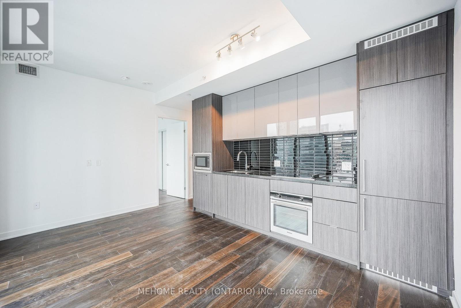 4215 - 115 Blue Jays Way, Toronto, Ontario  M5V 0N4 - Photo 5 - C12689672