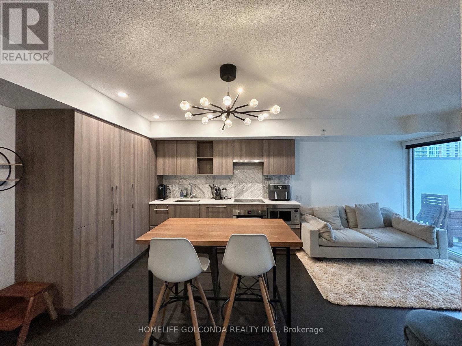 910 - 19 Bathurst Street, Toronto, Ontario  M5V 0N2 - Photo 12 - C12689674