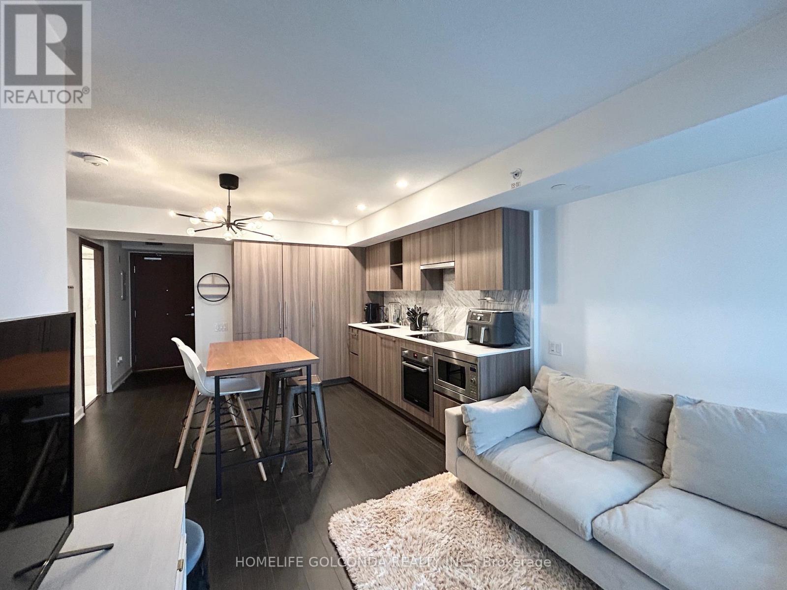 910 - 19 Bathurst Street, Toronto, Ontario  M5V 0N2 - Photo 9 - C12689674