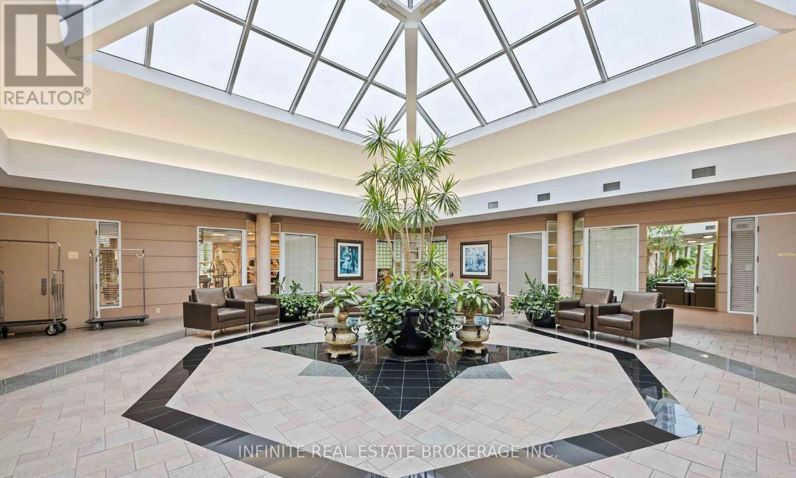 1505 - 5 Concorde Place, Toronto, Ontario  M3C 3M8 - Photo 12 - C12689702