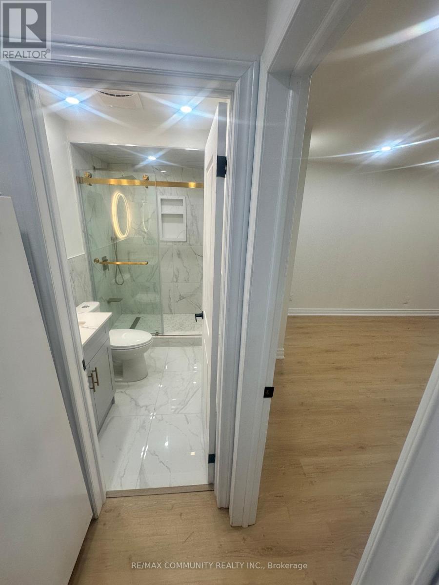 199 Brimorton Drive, Toronto, Ontario  M1H 2C4 - Photo 11 - E12689656