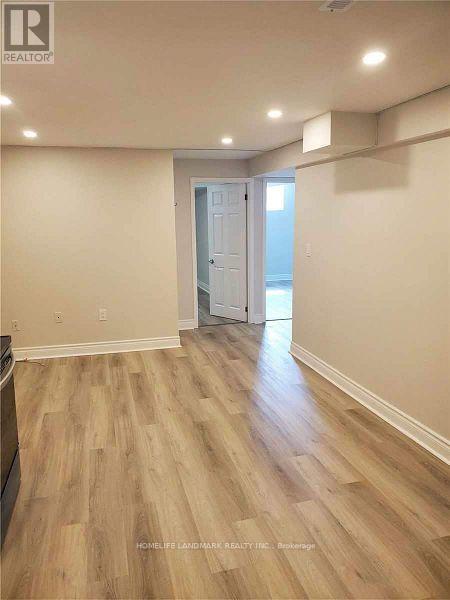 85 Shepton Way, Toronto, Ontario  M1V 5N4 - Photo 4 - E12689658