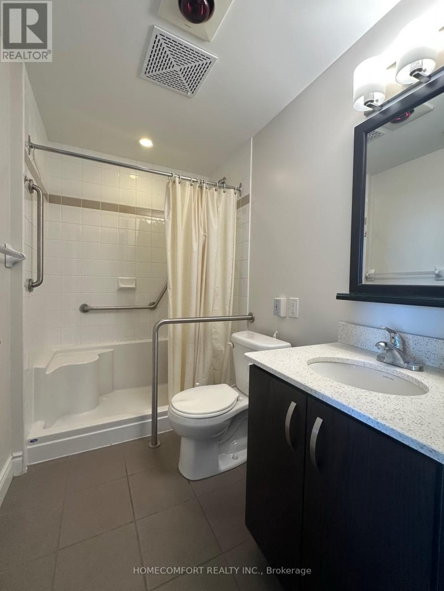 Apartment - 1 Sun Yat-Sen Avenue, Markham, Ontario  L3R 5K9 - Photo 4 - N12689704