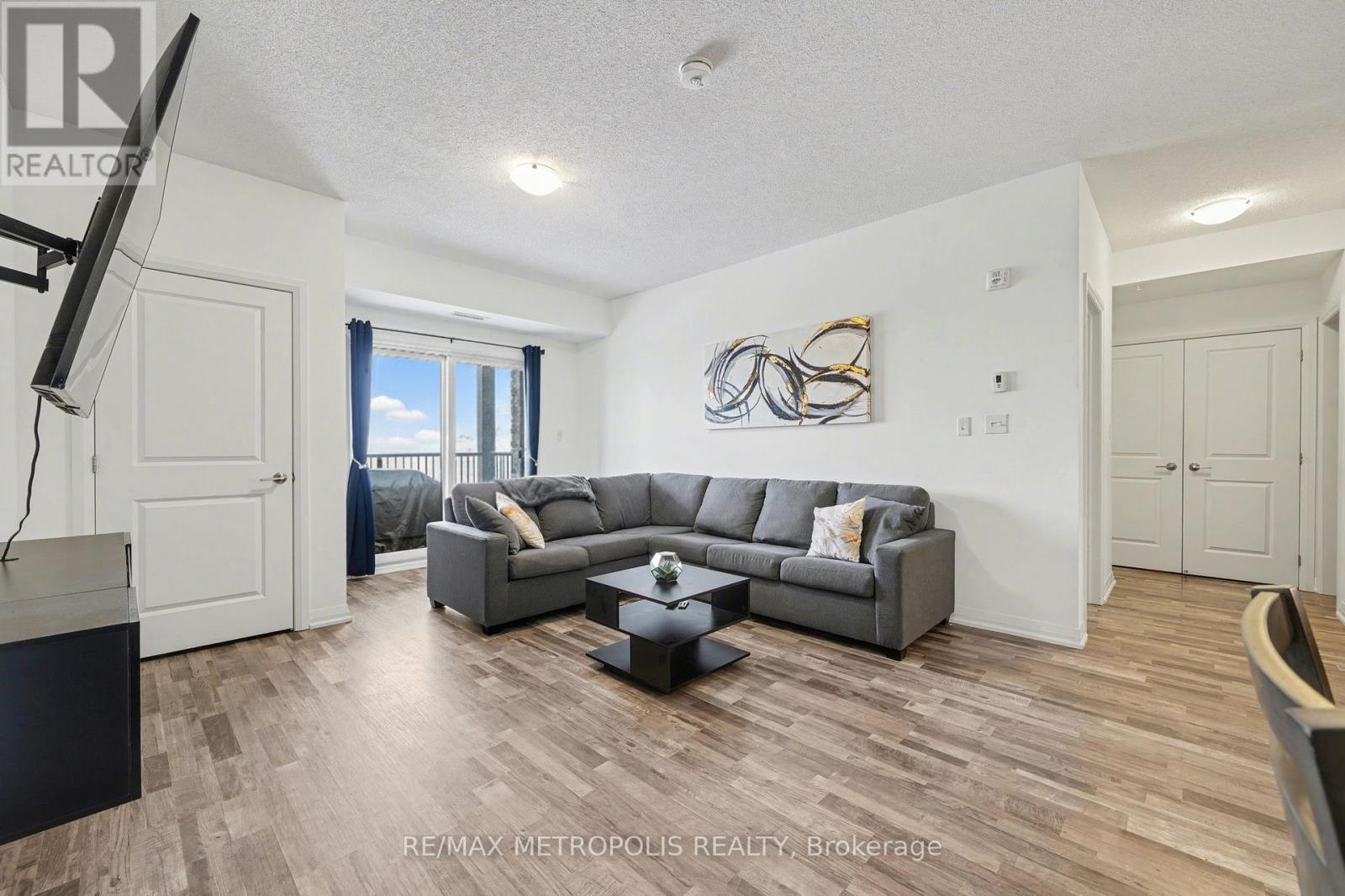 204 - 54 Koda Street, Barrie, Ontario  L9J 0J6 - Photo 11 - S12689714