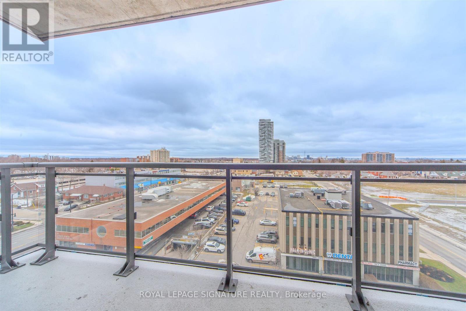 702 - 15 Lynch Street, Brampton, Ontario  L6W 0C7 - Photo 30 - W12686544