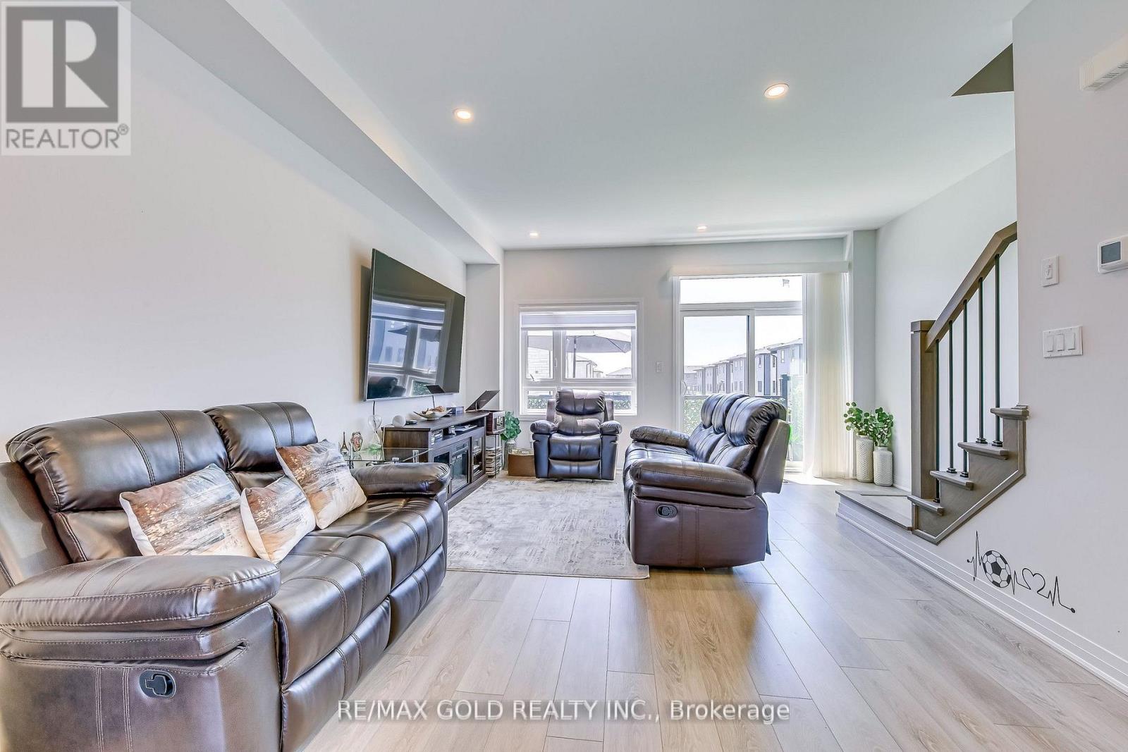 90 - 51 Sparrow Avenue, Cambridge, Ontario  N1T 0E5 - Photo 25 - X12689644