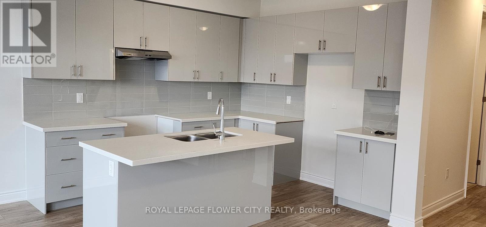 651 Pollock Grove, Peterborough, Ontario  K9K 0J9 - Photo 1 - X12689676