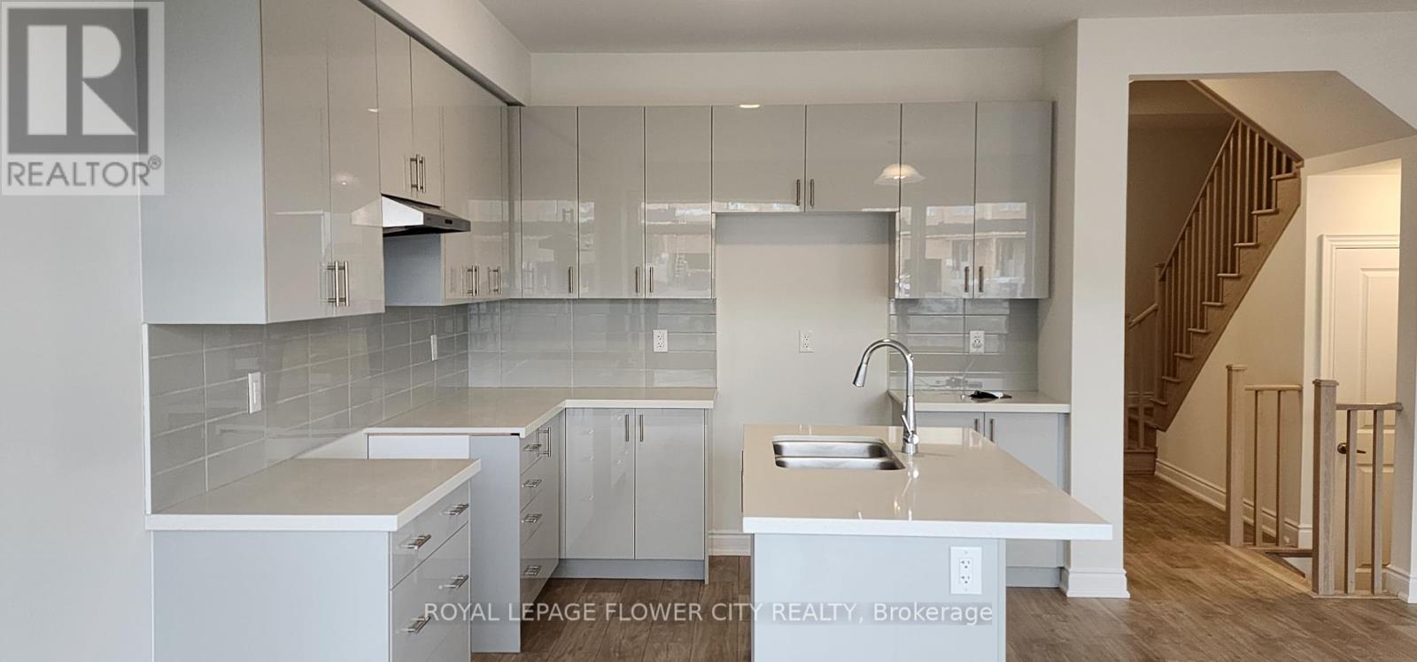 651 Pollock Grove, Peterborough, Ontario  K9K 0J9 - Photo 4 - X12689676