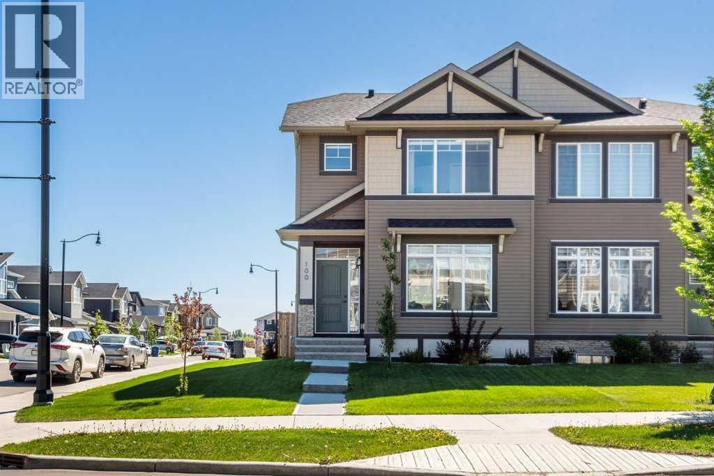 100 Dawson Drive, Chestermere, Alberta  T1X 1Z9 - Photo 2 - A2278081