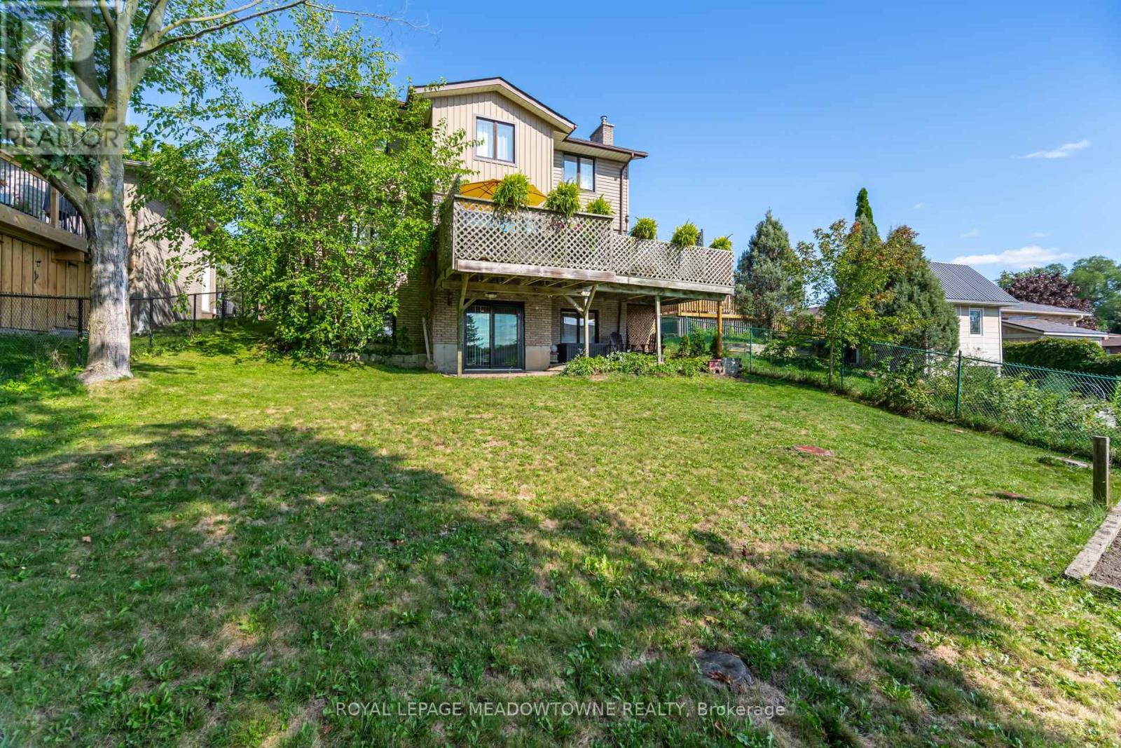 6 Hollis Crescent, East Gwillimbury, Ontario  L9N 1E7 - Photo 46 - N12688552