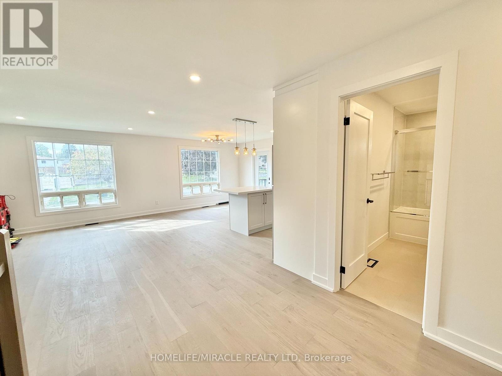 1 - 87 Scott Road, Cambridge, Ontario  N3C 2X6 - Photo 3 - X12684956