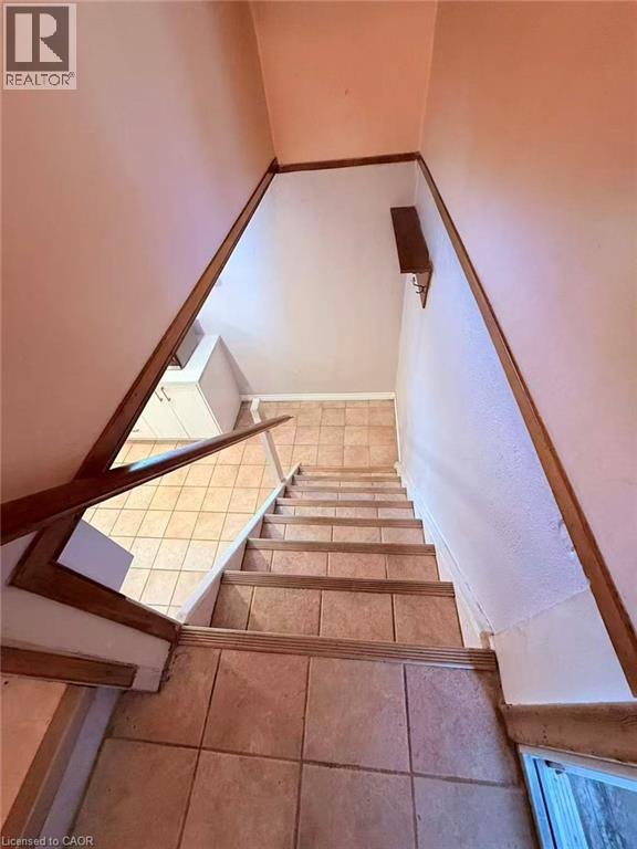 11 Southill Drive Unit# Lower, Hamilton, Ontario  L9A 3K4 - Photo 2 - 40798055