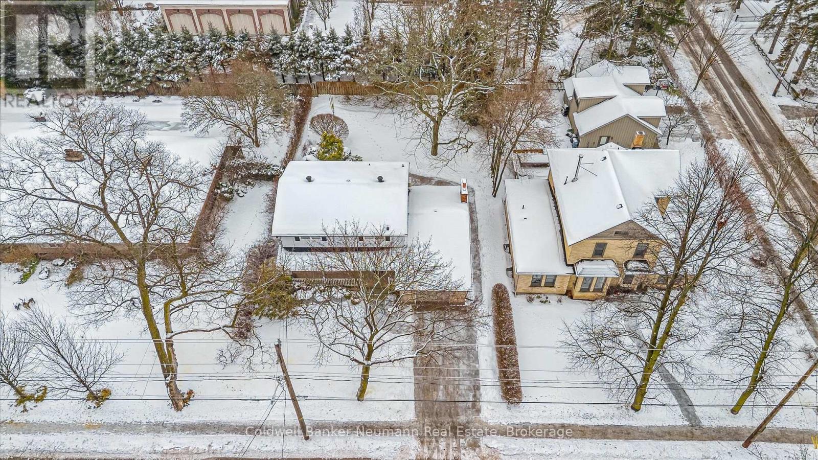 115 Palmer Street, Guelph (St. George's), Ontario  N1E 2R2 - Photo 2 - X12689748