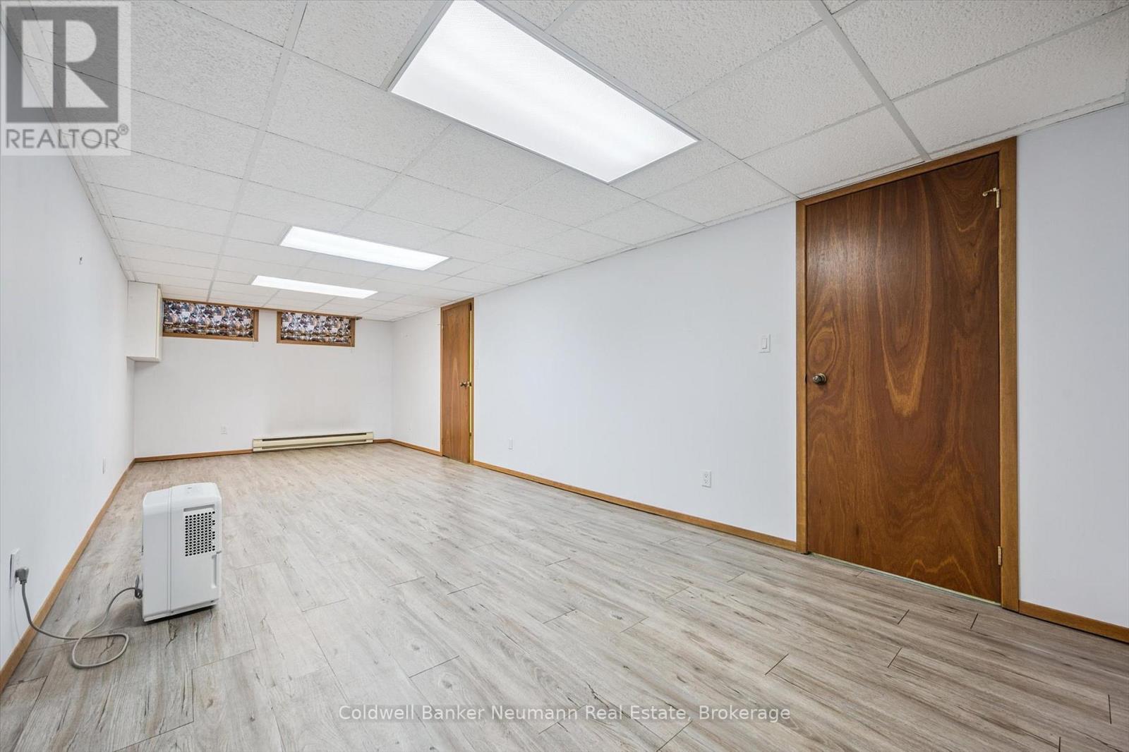 115 Palmer Street, Guelph (St. George's), Ontario  N1E 2R2 - Photo 31 - X12689748