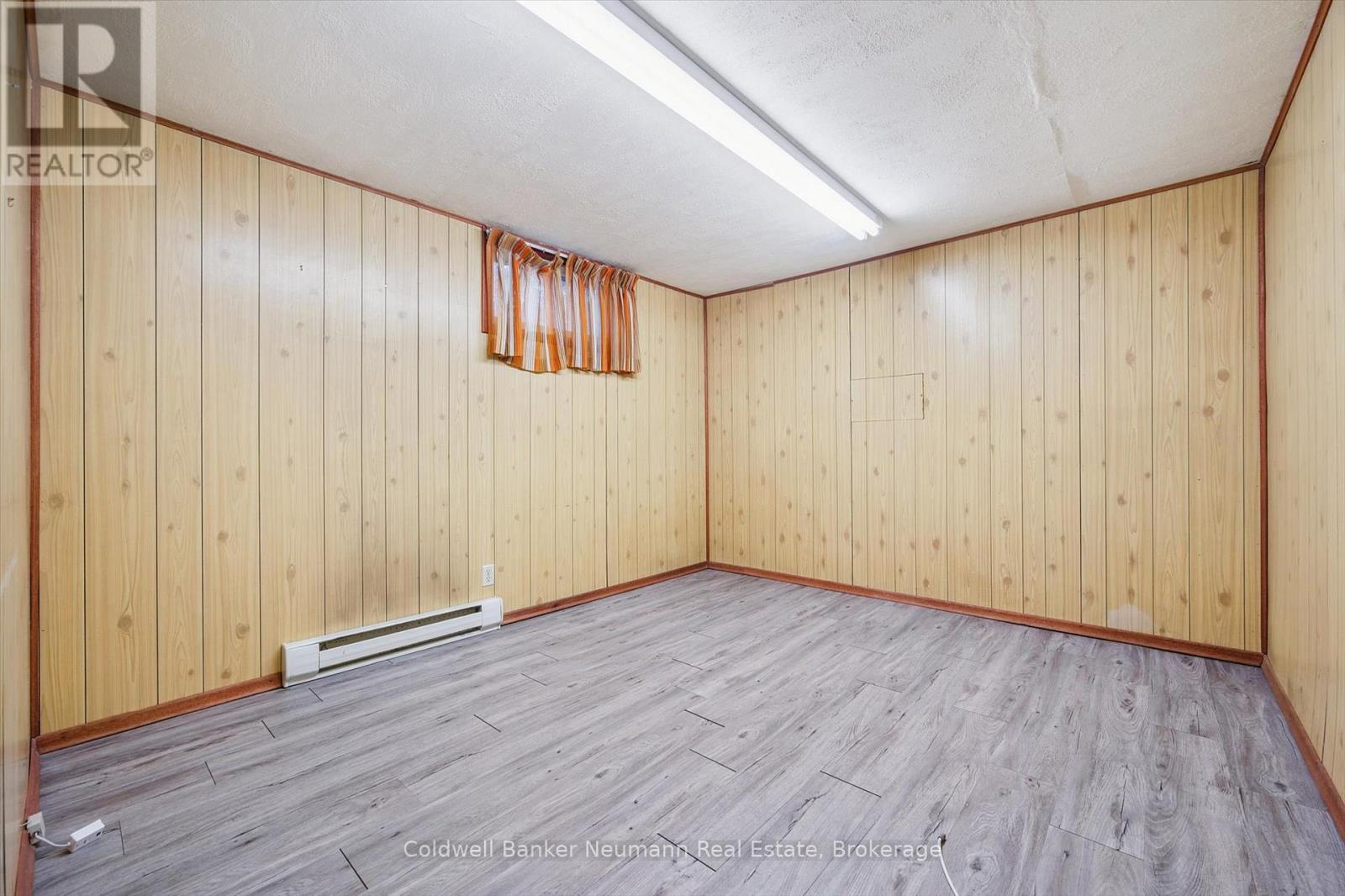 115 Palmer Street, Guelph (St. George's), Ontario  N1E 2R2 - Photo 34 - X12689748