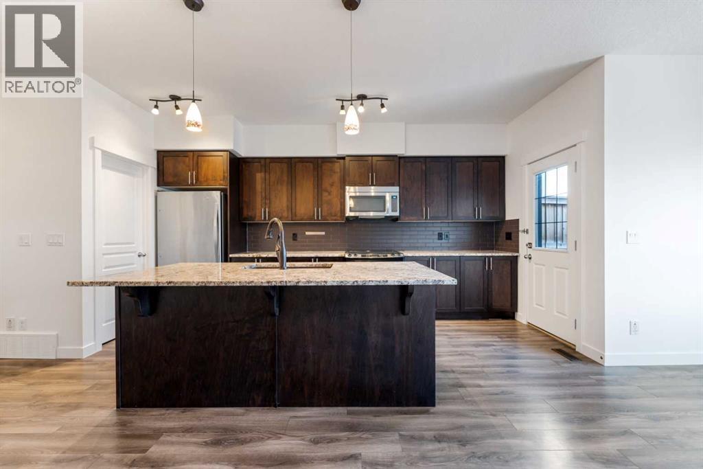 51 Legacy Close Se, Calgary, Alberta  T2X 0Y9 - Photo 4 - A2278118