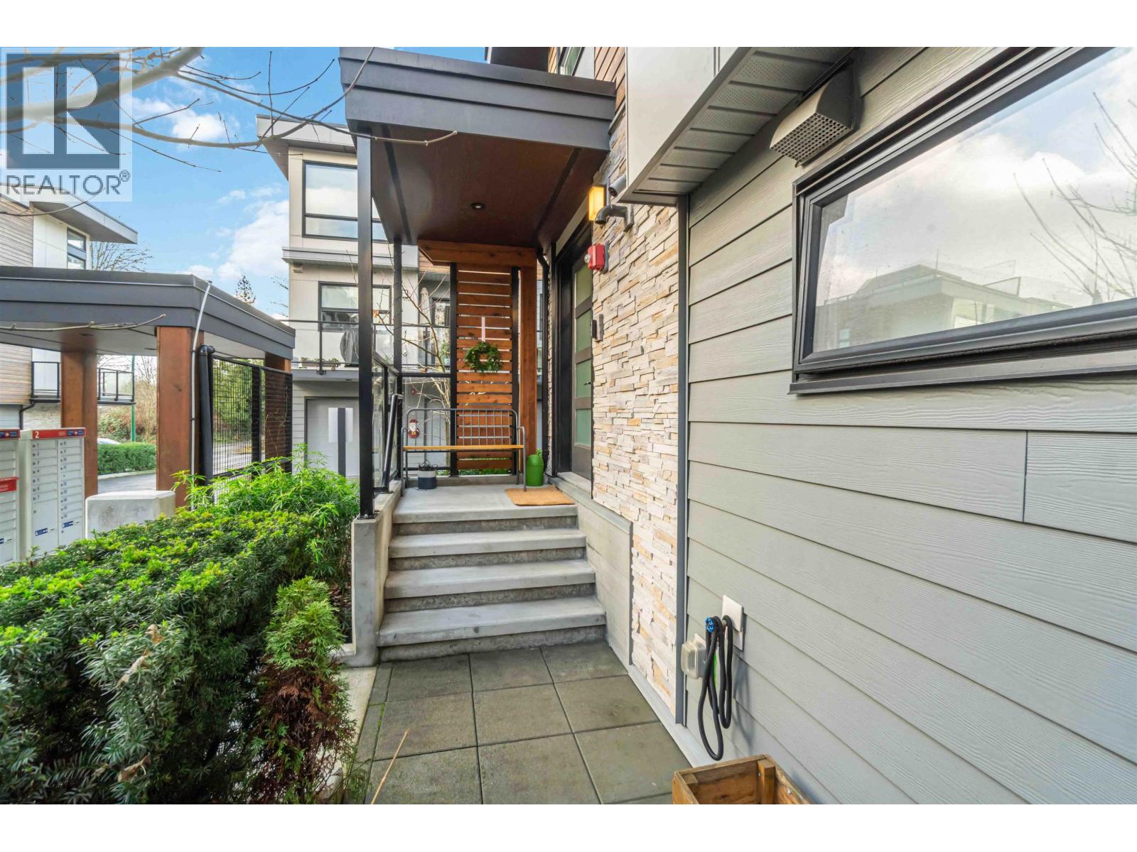 8 856 Orwell Street, Vancouver, British Columbia  V7J 2G3 - Photo 37 - R3078720
