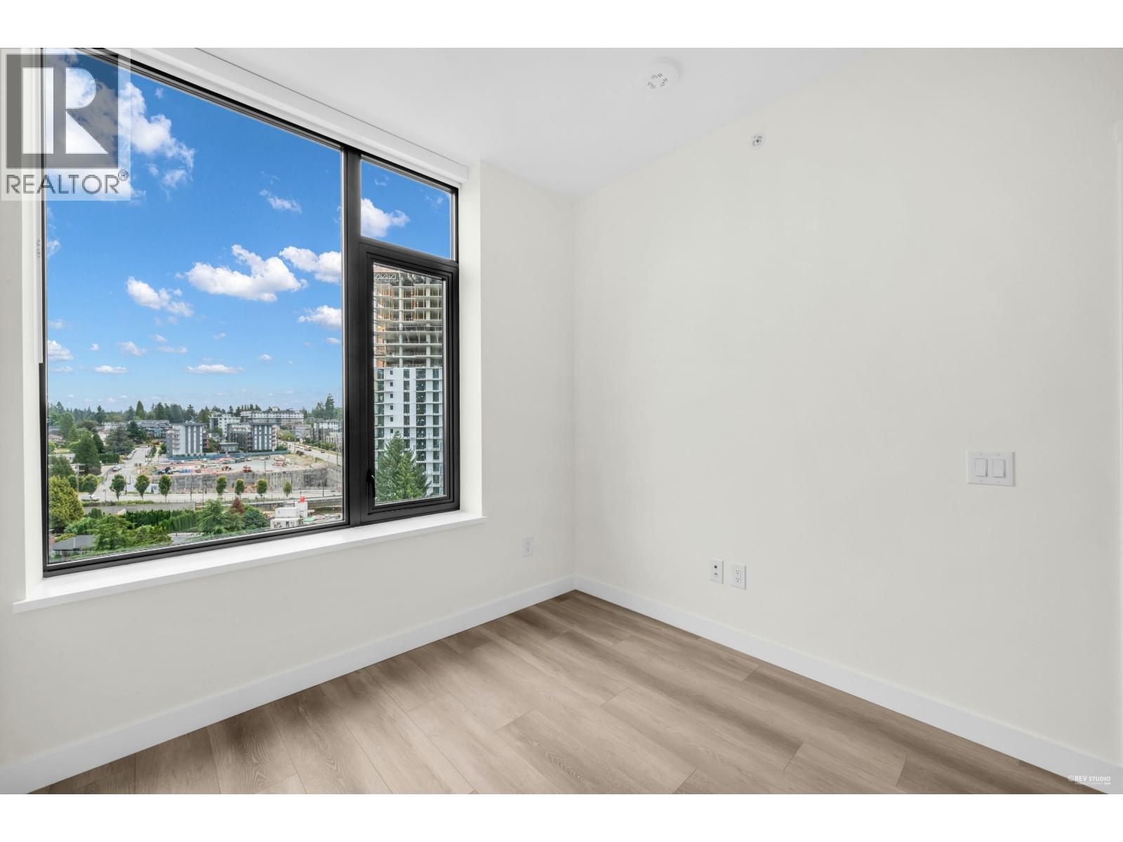 1608 626 Claremont Street, Coquitlam, British Columbia  V3J 3T4 - Photo 18 - R3078772