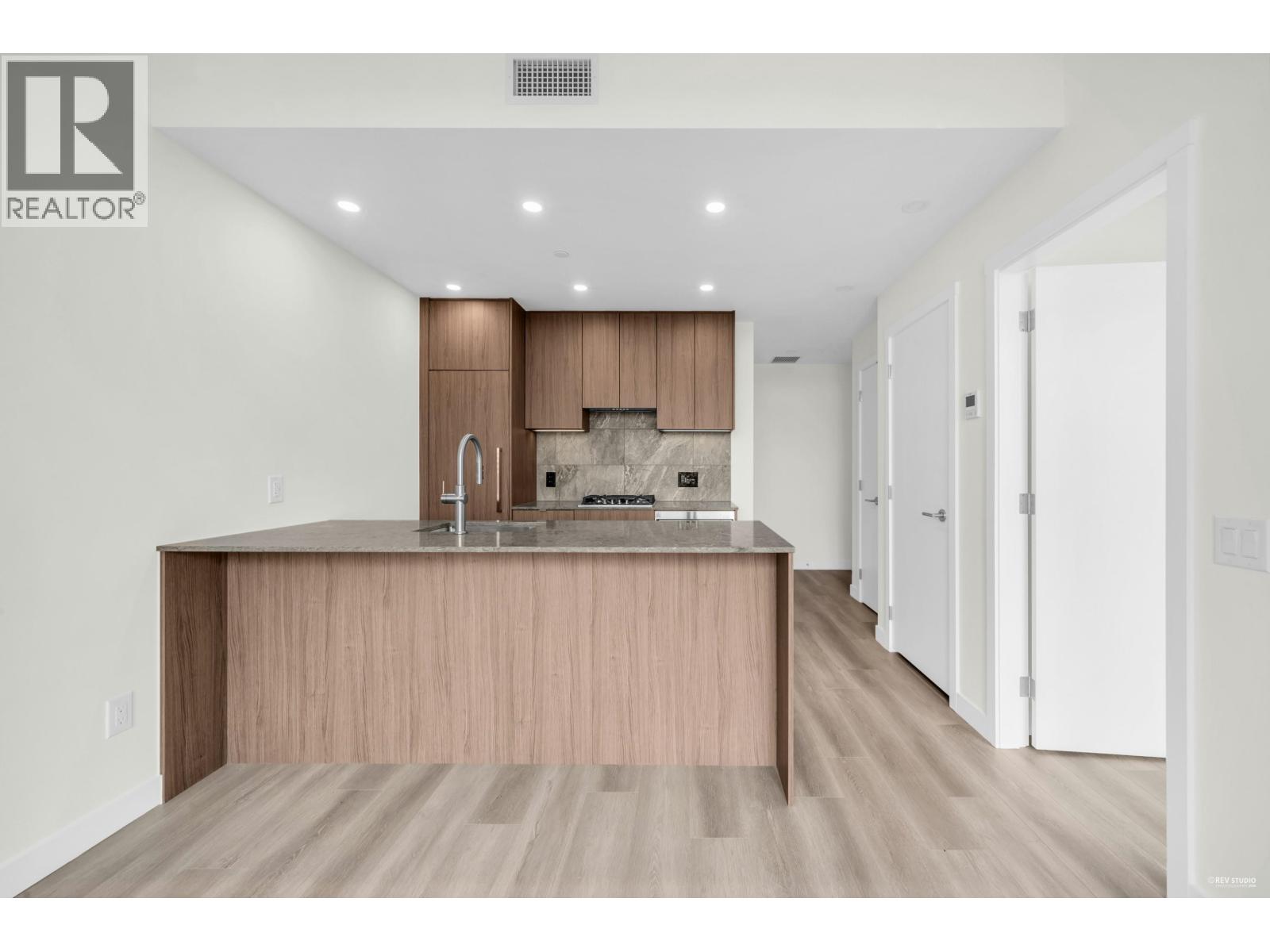 1608 626 Claremont Street, Coquitlam, British Columbia  V3J 3T4 - Photo 7 - R3078772