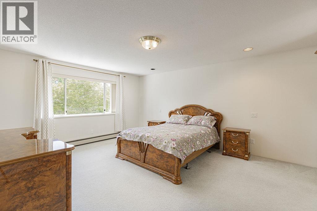 7758 Mcgregor Avenue, Burnaby, British Columbia  V5J 4H5 - Photo 14 - R3078713