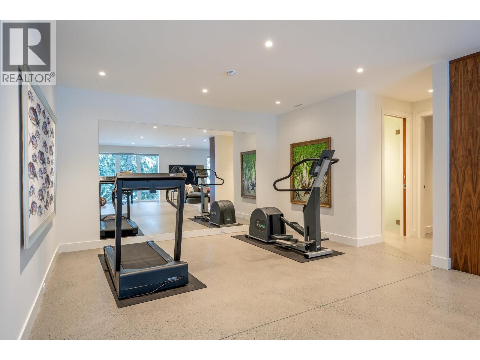 3218 Juniper Place, Whistler, British Columbia  V8E 0B8 - Photo 31 - R3078733