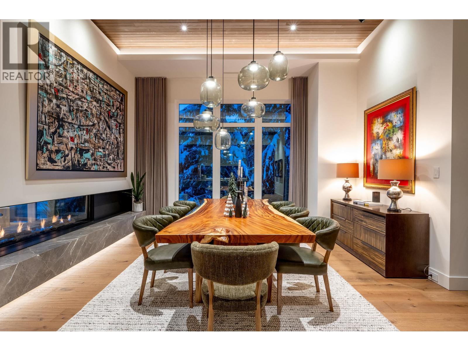 3218 Juniper Place, Whistler, British Columbia  V8E 0B8 - Photo 8 - R3078733