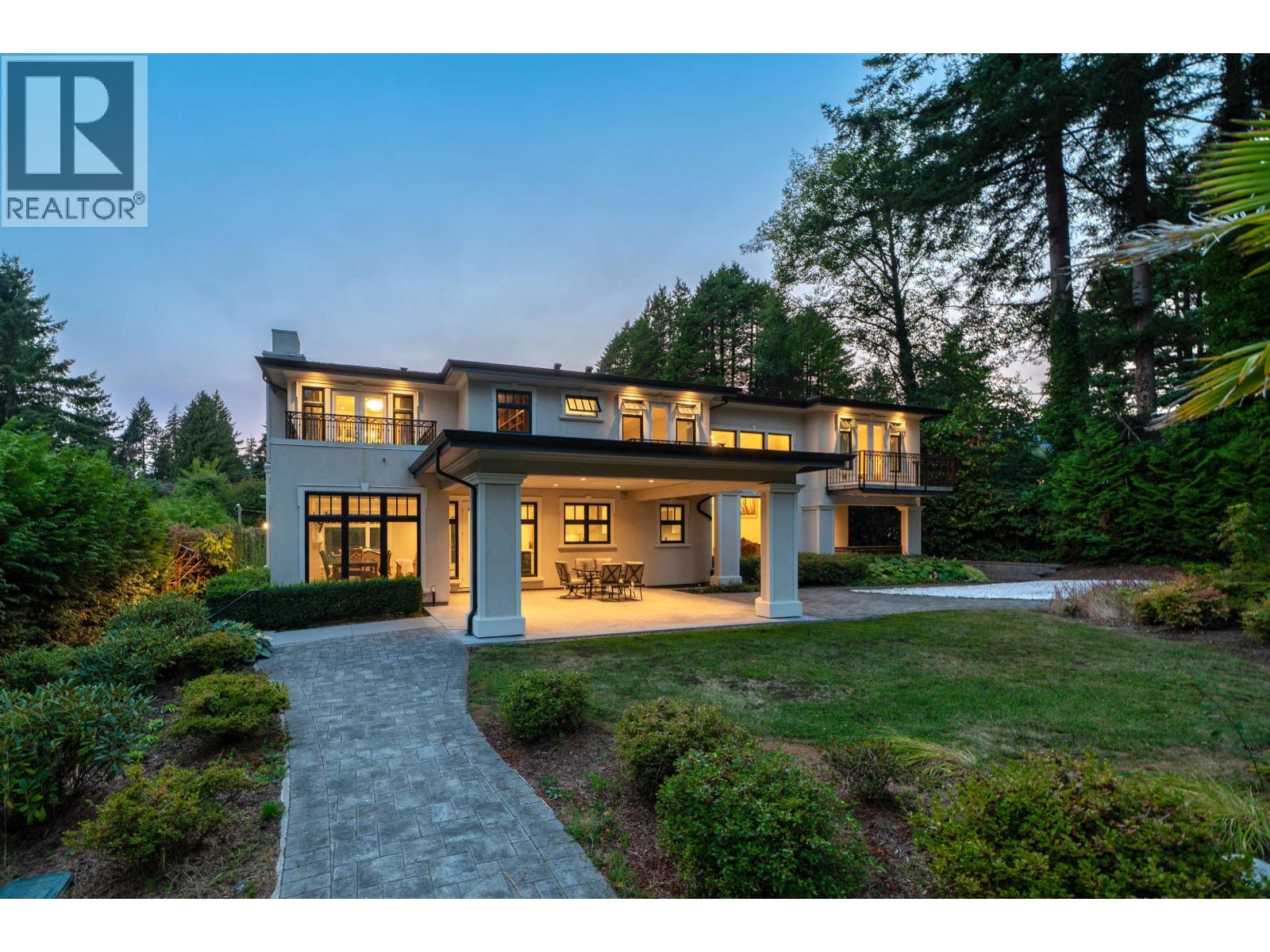 920 3rd Street, West Vancouver, British Columbia  V7T 2J3 - Photo 2 - R3078753