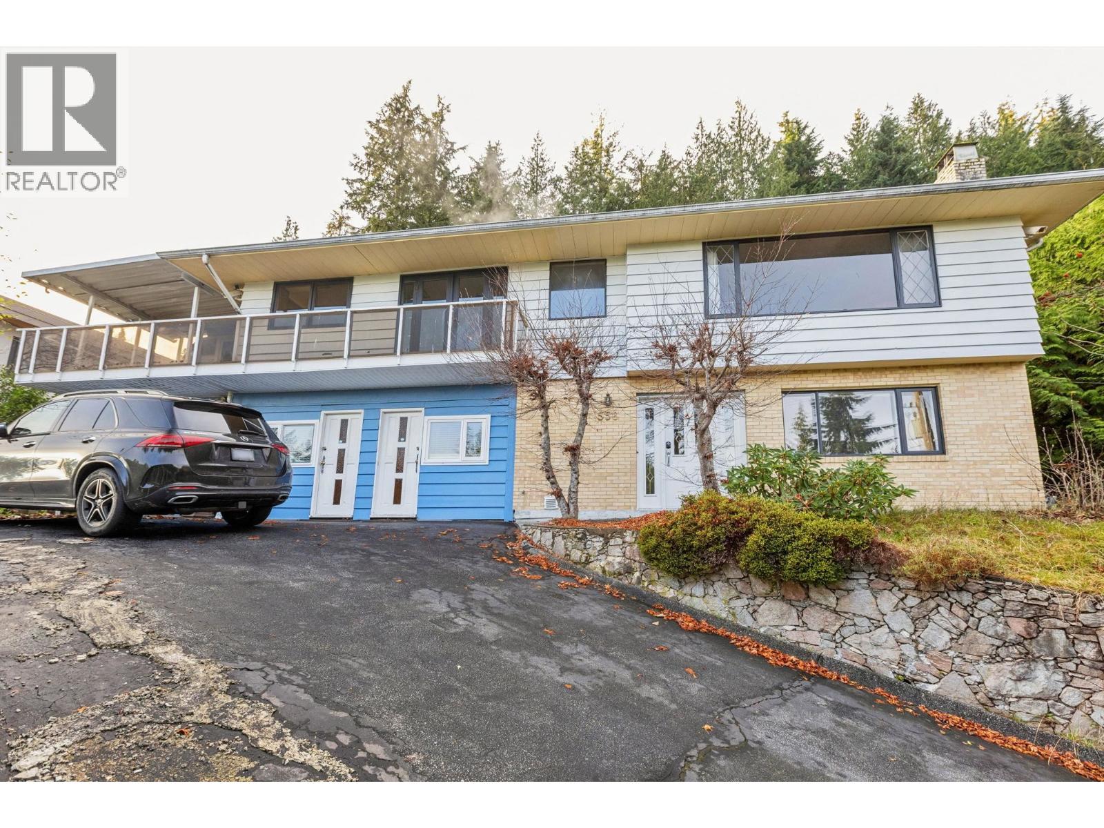 556 BALLANTREE ROAD, West Vancouver, British Columbia