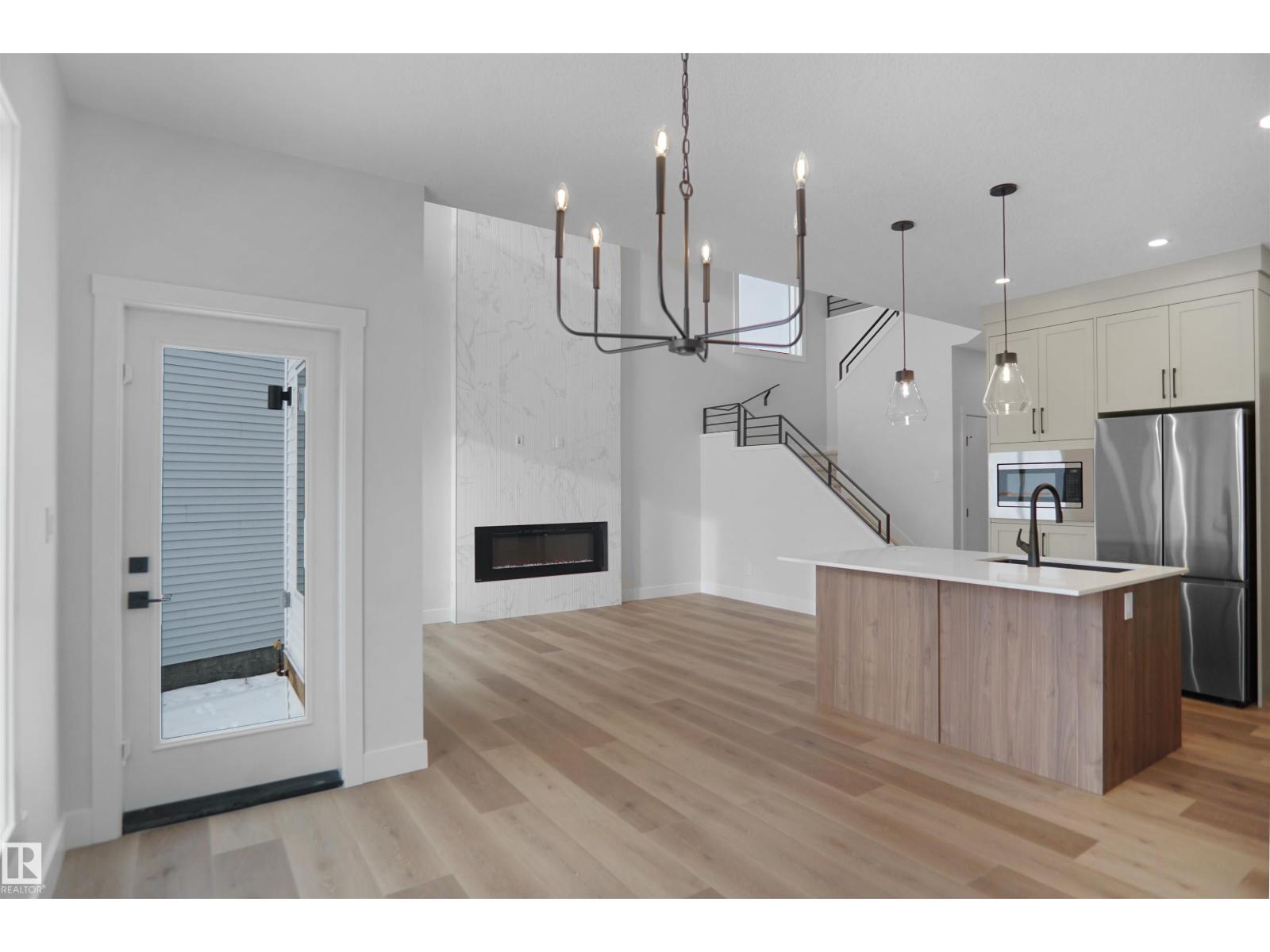 2823 152 Av Nw, Edmonton, Alberta  T5Y 3Y8 - Photo 13 - E4469828