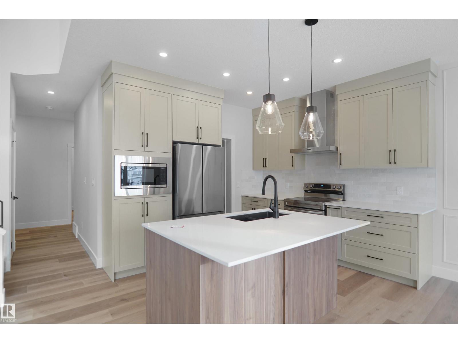 2823 152 Av Nw, Edmonton, Alberta  T5Y 3Y8 - Photo 15 - E4469828