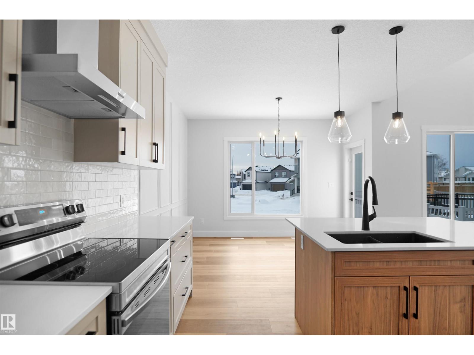 2823 152 Av Nw, Edmonton, Alberta  T5Y 3Y8 - Photo 17 - E4469828