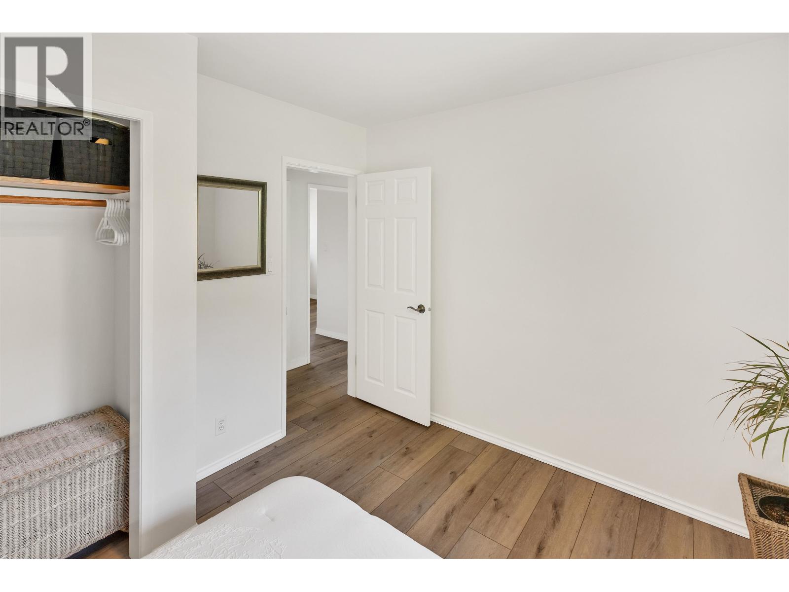 3321 Viewmount Drive, Port Moody, British Columbia  V3H 2L8 - Photo 22 - R3078779