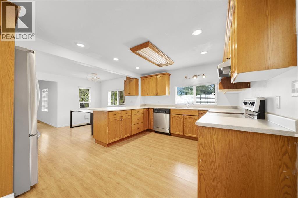 11394 240 Street, Maple Ridge, British Columbia  V2W 0B4 - Photo 8 - R3078123