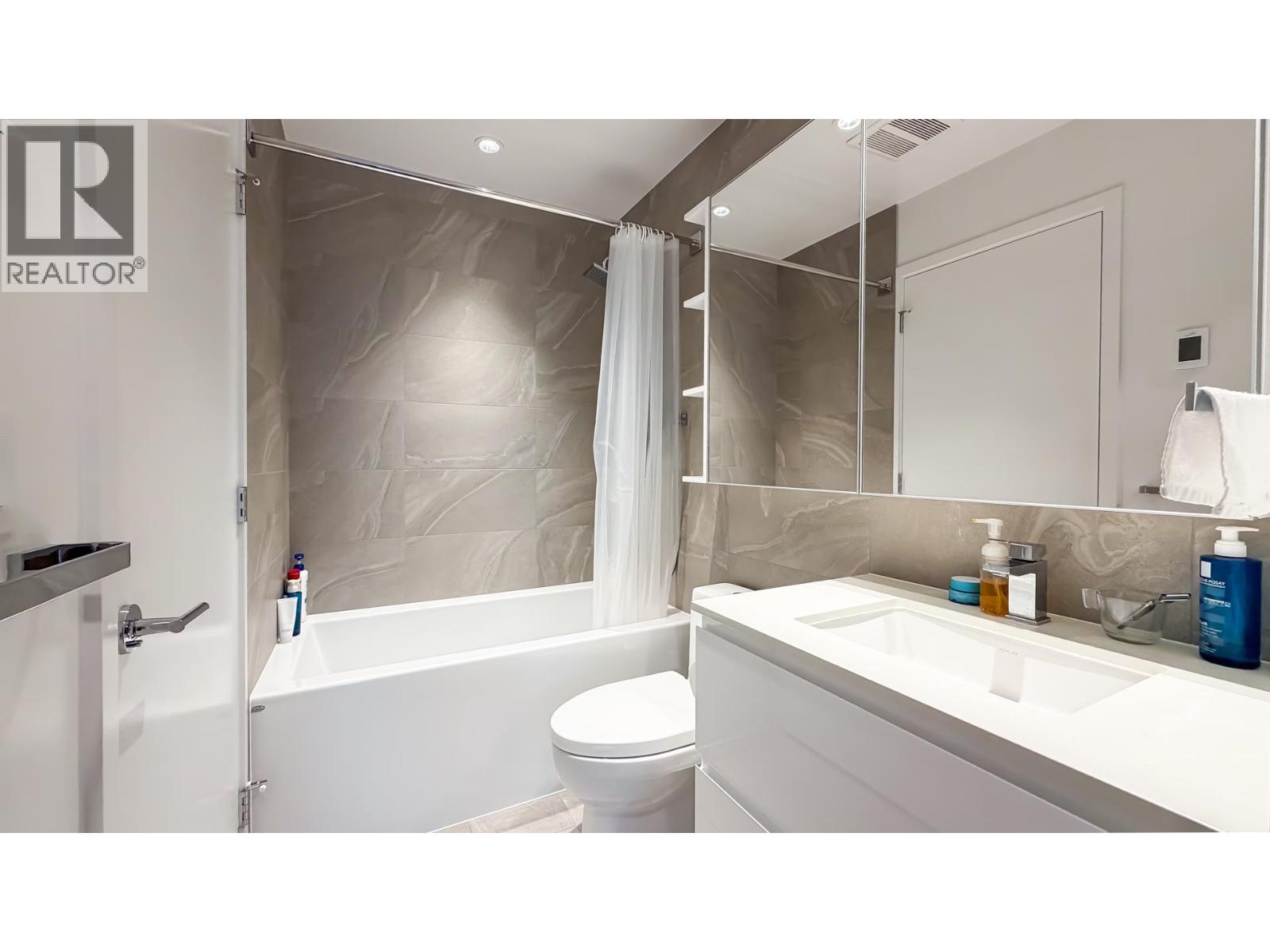 630 6808 Minoru Boulevard, Richmond, British Columbia V6Y 0M7 - Photo 9 - R3078679