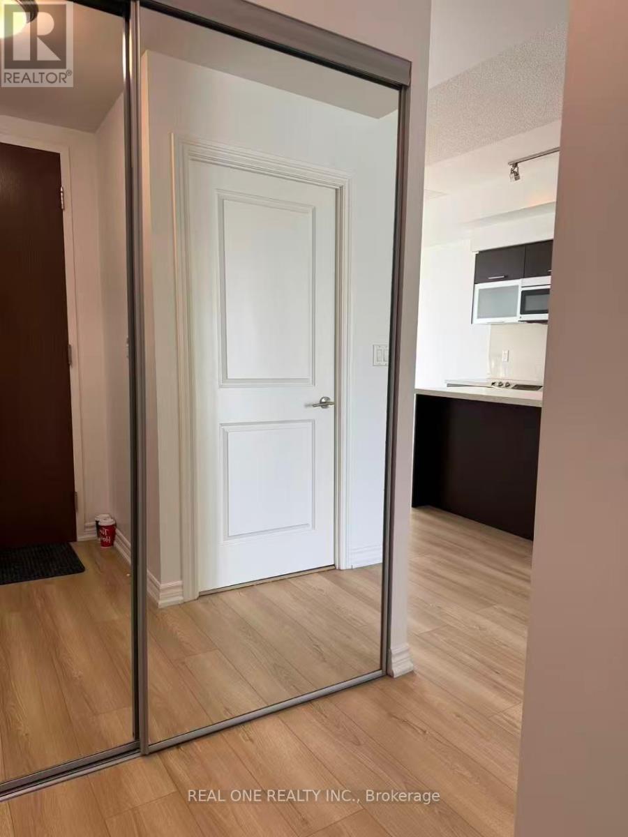 4208 - 386 Yonge Street, Toronto, Ontario  M5B 0A5 - Photo 13 - C12689726